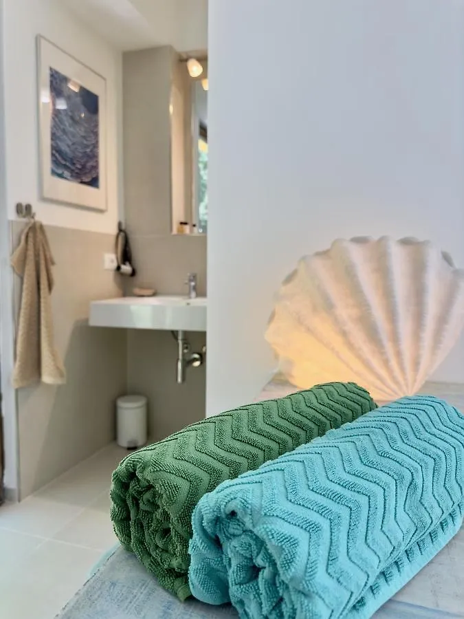 Cefalu Forest Hideout Hotel 0*,  Italy